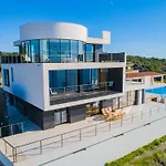 Villa Harizma