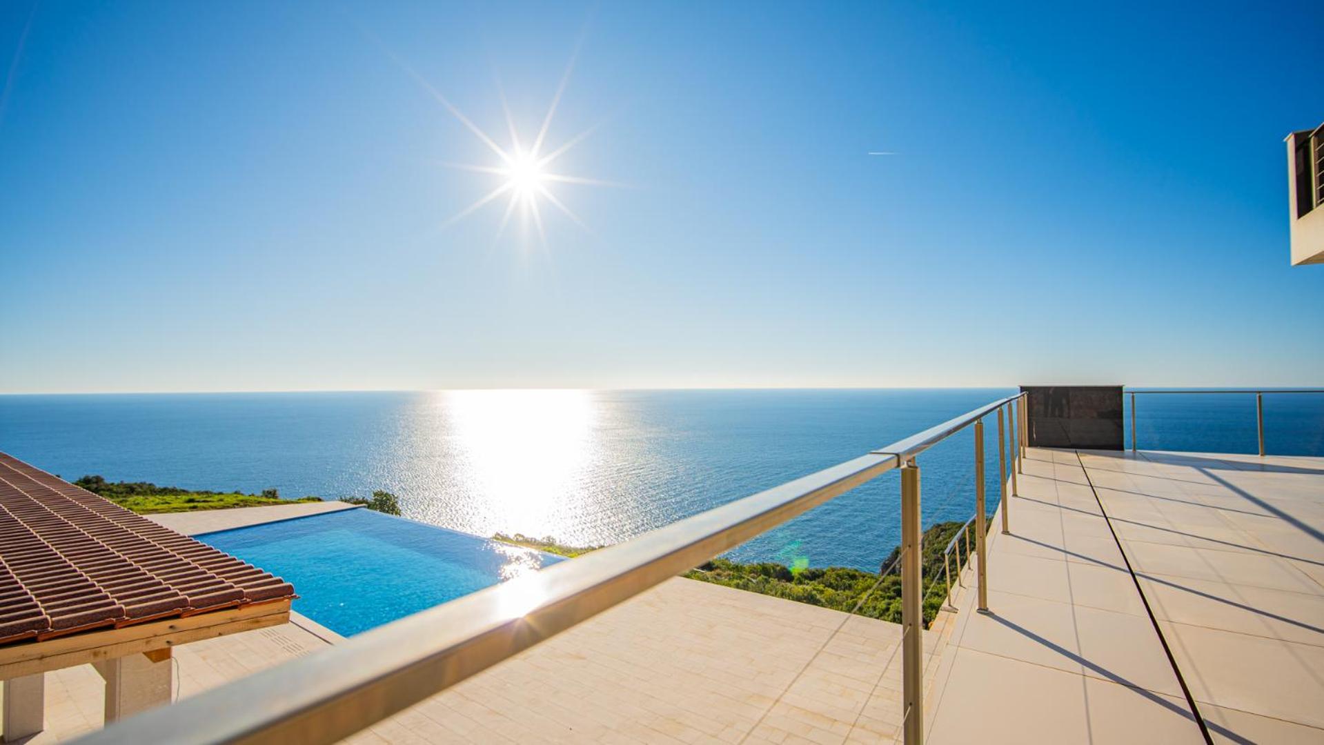Harizma Villa *